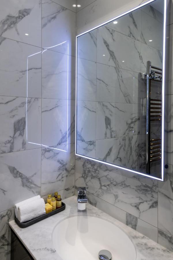 אינברנס Pamper Yourself In Our Double Sized Copper Tub -2 Bedroom Villa מראה חיצוני תמונה